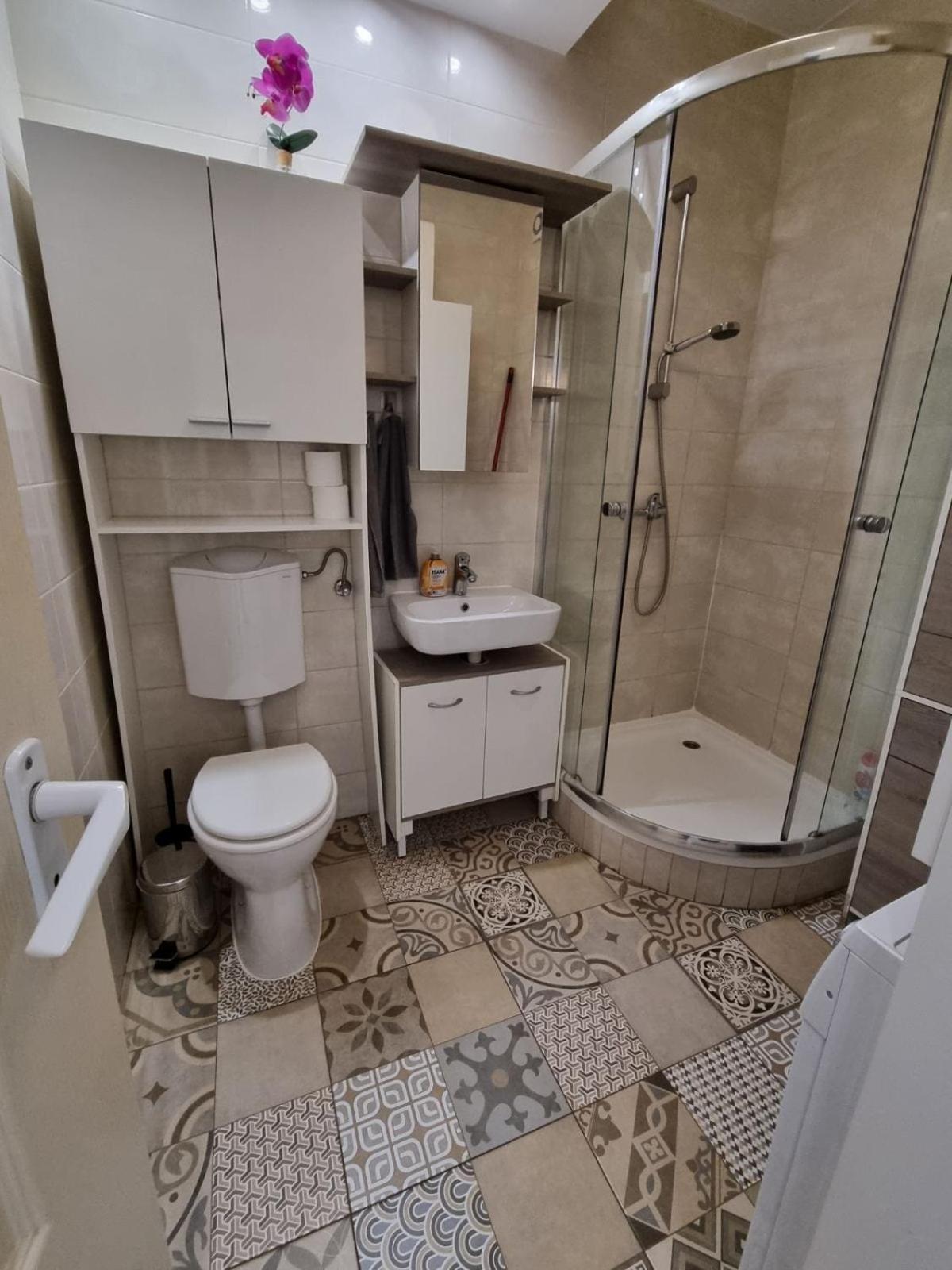 Cozy Family Apartment In Budapest Exteriör bild
